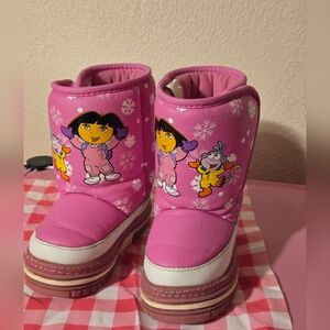 2002 Dora the Explorer Pink Snow Boots